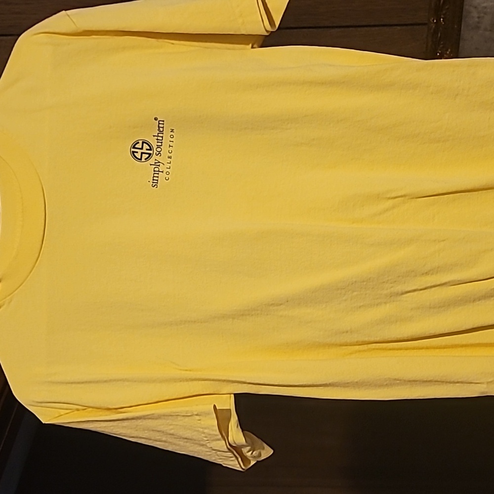 Tee shirt